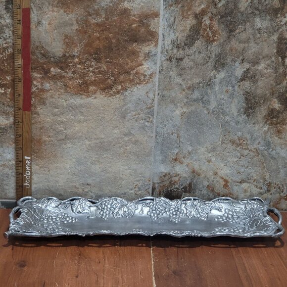 Arthur Court Cast Aluminum Repousse Grapes Rectangle Serving Platter Tray 1995 - Picture 8 of 12